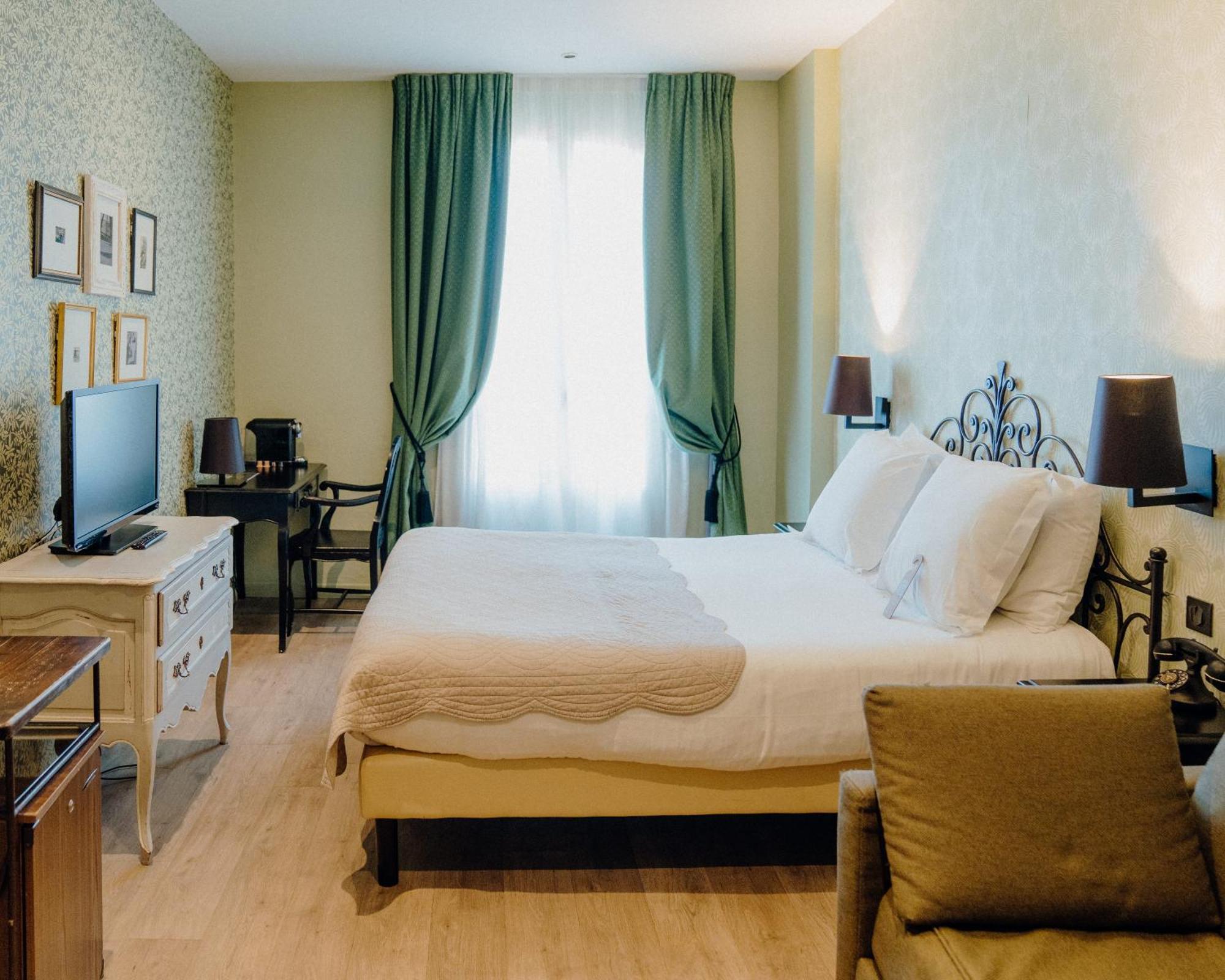 Hotel Le Grimaldi By Happyculture Nice Eksteriør bilde